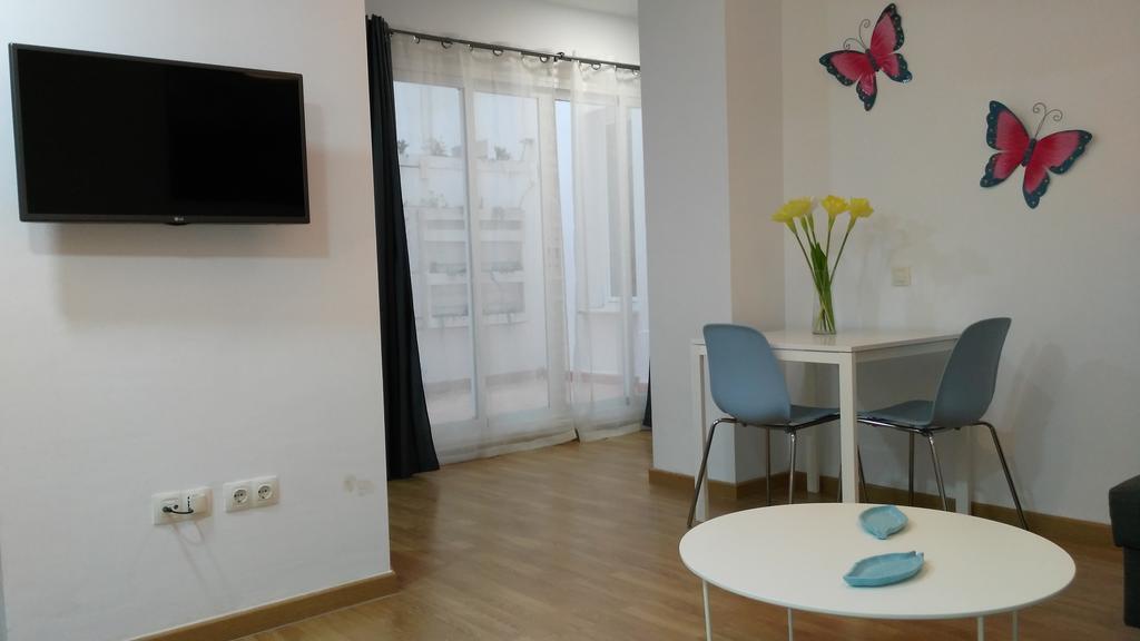 Apartamento Mitjana Plaza Málaga Exterior foto