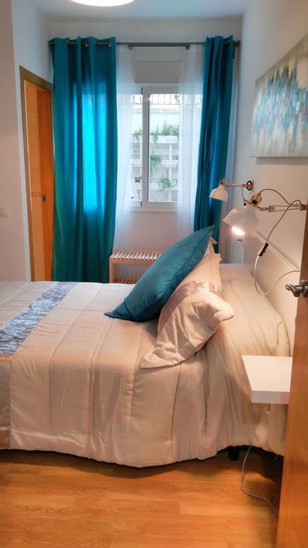 Apartamento Mitjana Plaza Málaga Exterior foto