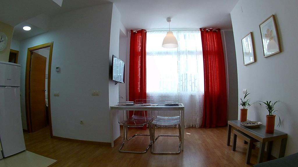Apartamento Mitjana Plaza Málaga Exterior foto
