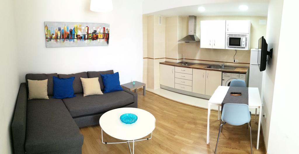 Apartamento Mitjana Plaza Málaga Exterior foto