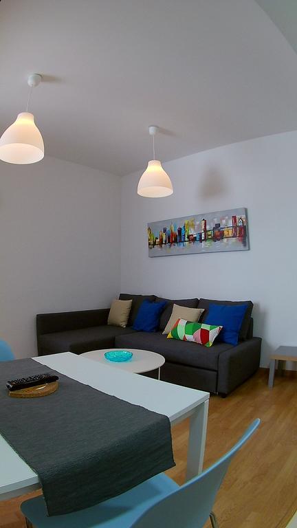 Apartamento Mitjana Plaza Málaga Exterior foto