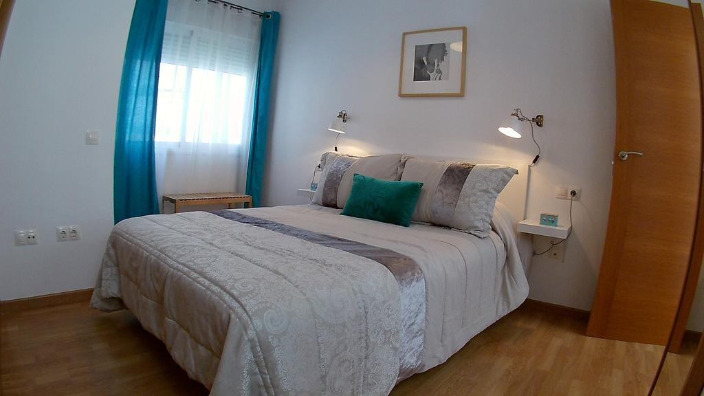 Apartamento Mitjana Plaza Málaga Exterior foto